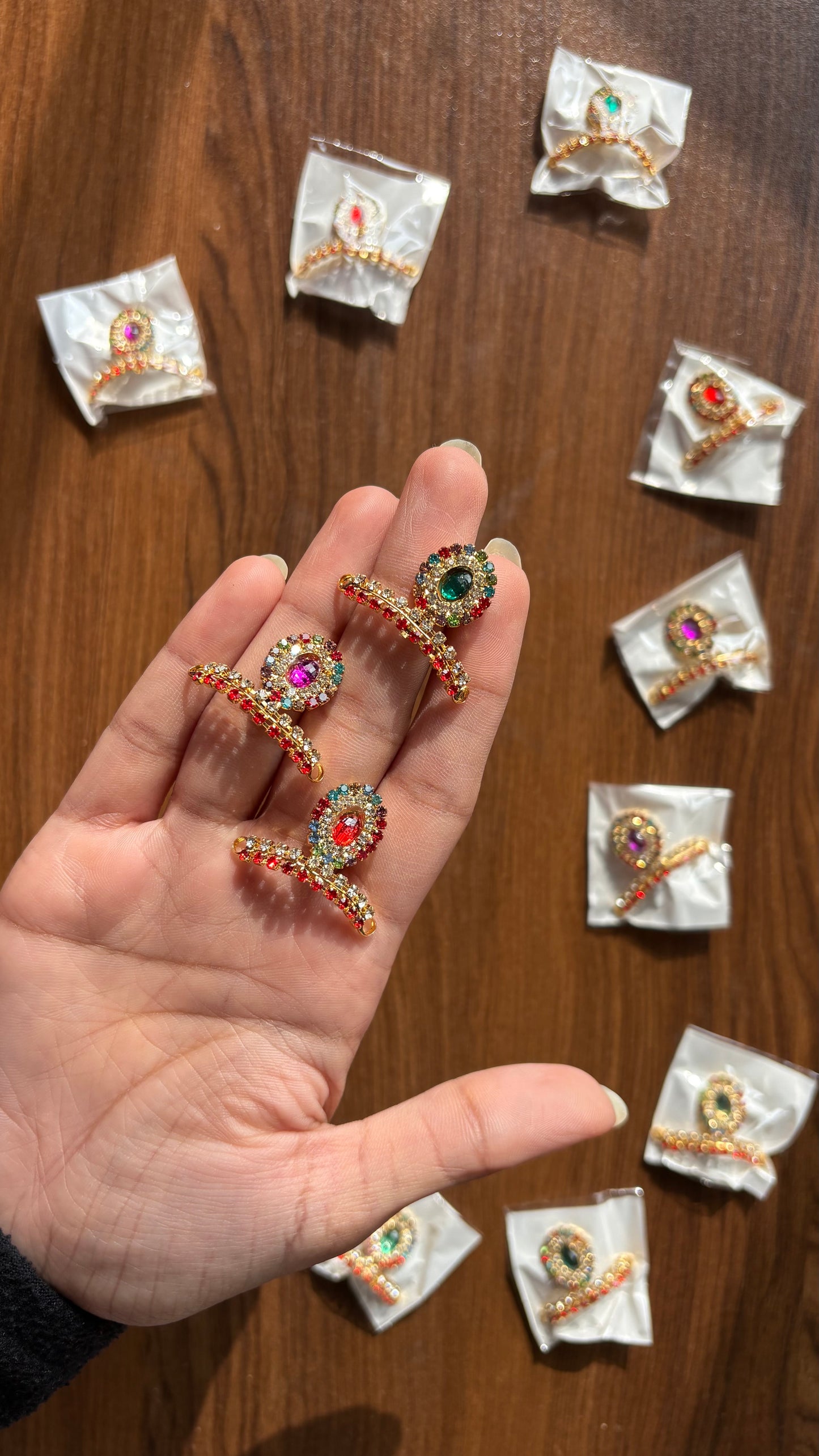 Krishna adjustable Mukut (Size 4,5,6) D 162