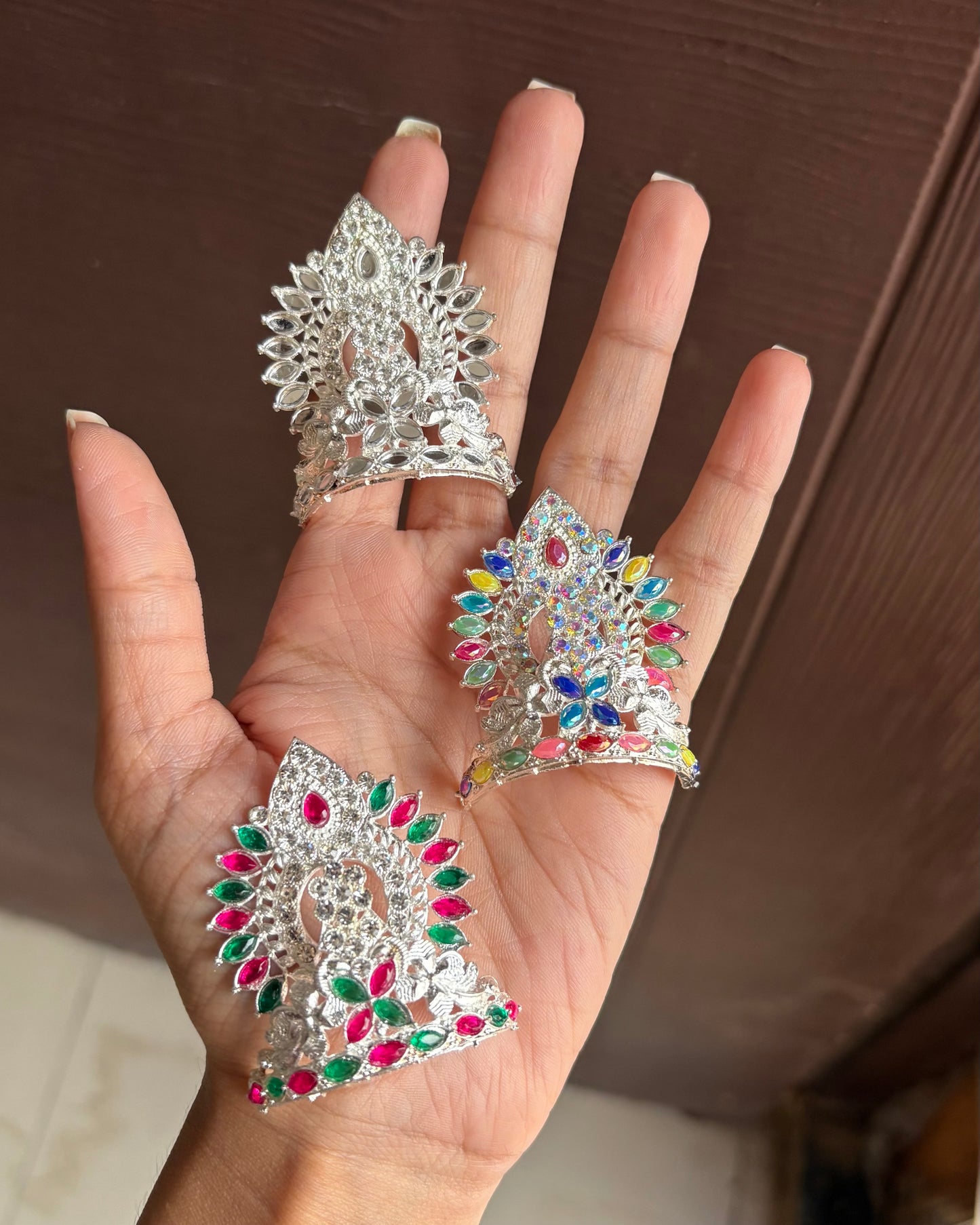 Harivansh Royal Silver Mukut (Size 5,6,7,8) D3