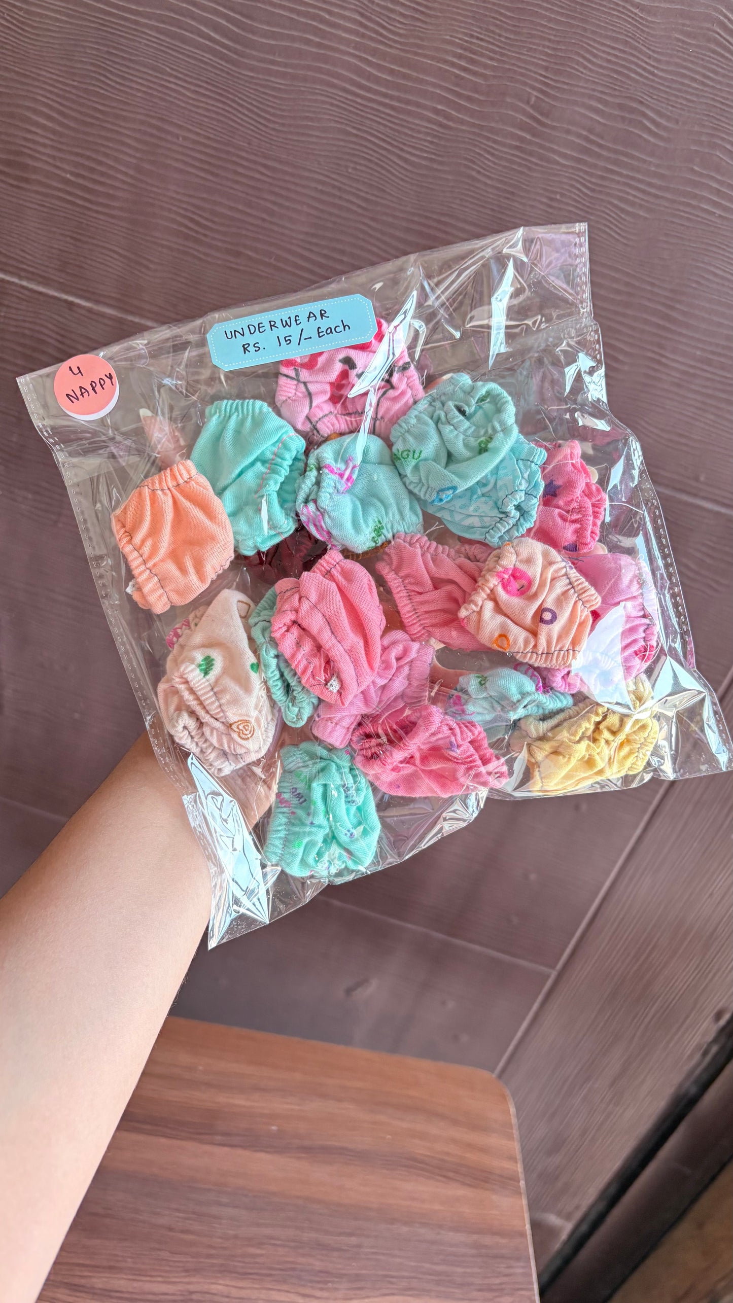 Nappy 1 piece Size 4