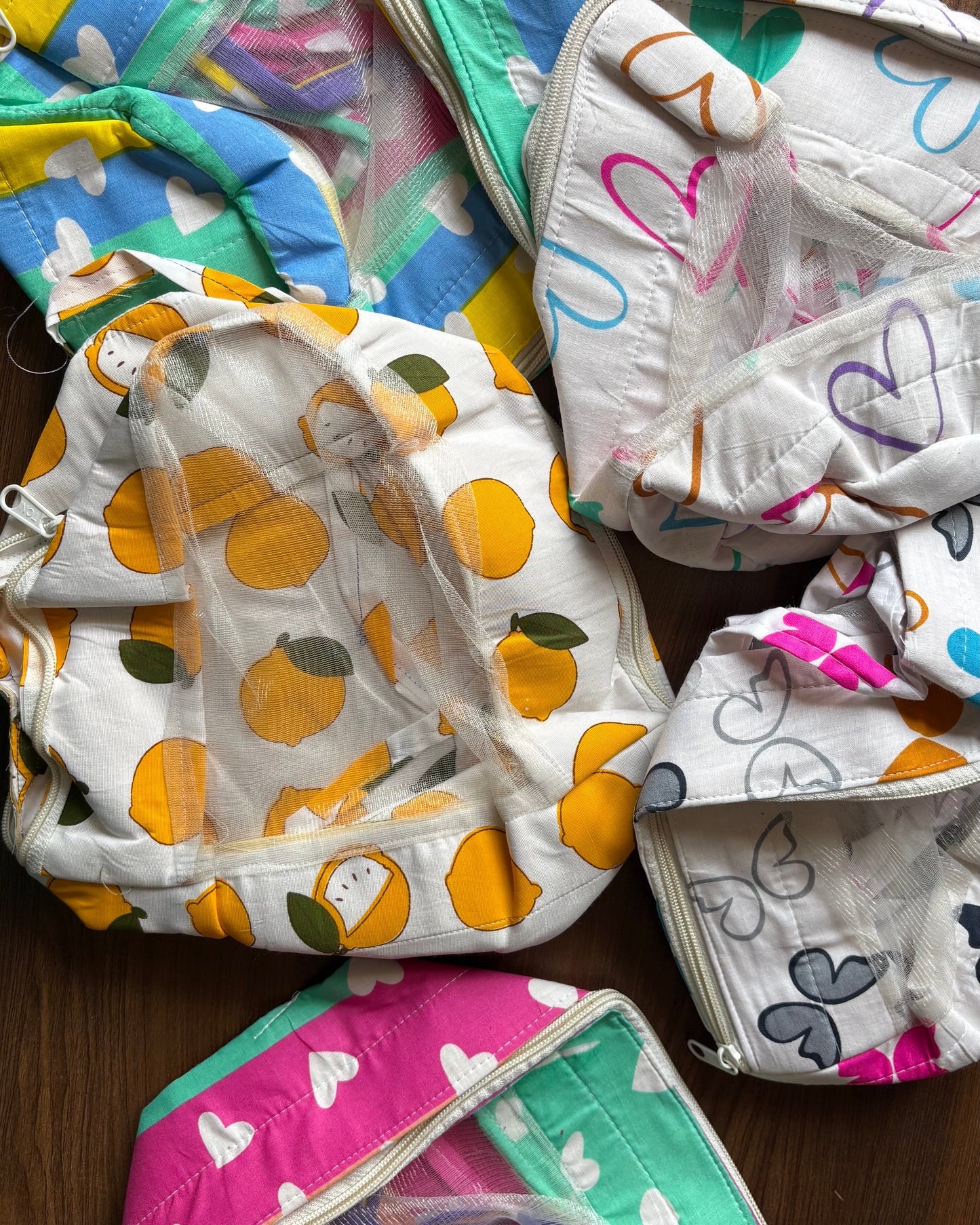 Travel bag (Colors Random)