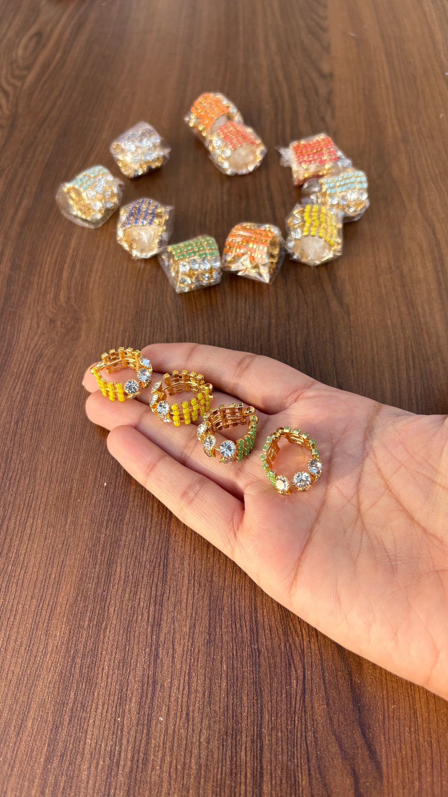 Meena Choodi wale Kadde Heavy Size 5,6,7,8 D400 (D)