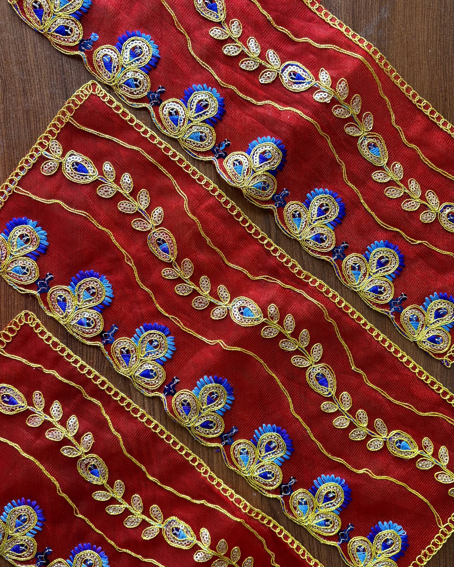 Red- Blue Net Chunni (Radha Rani) ❤️