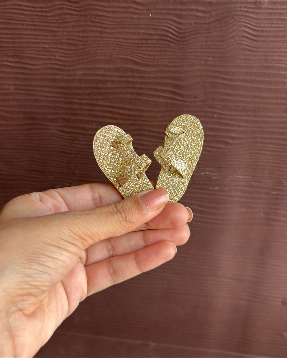 Glitter Golden Decorative Chappal for Laddu gopal (Unique)