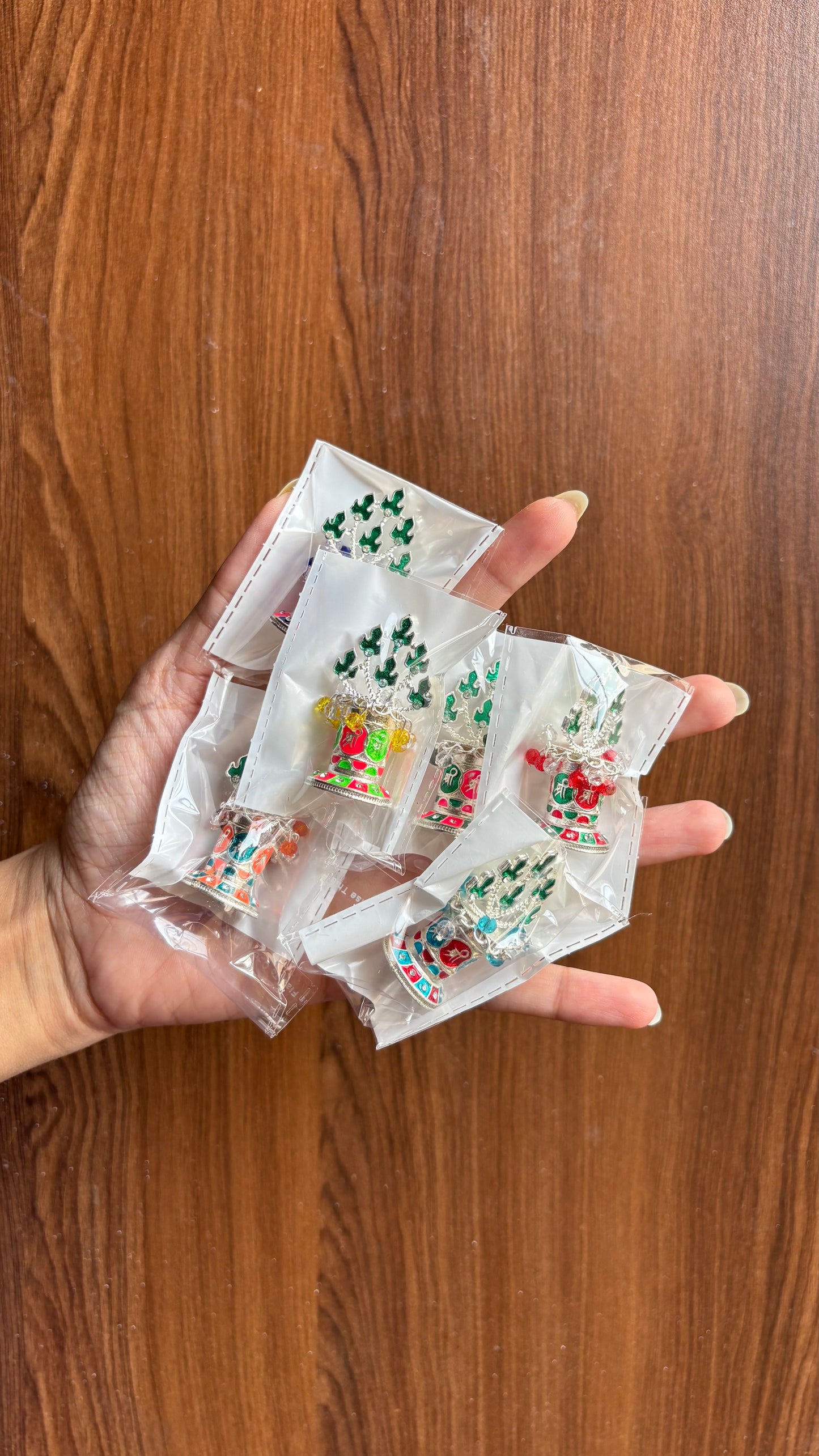 Tulsi Gamla Toy Round