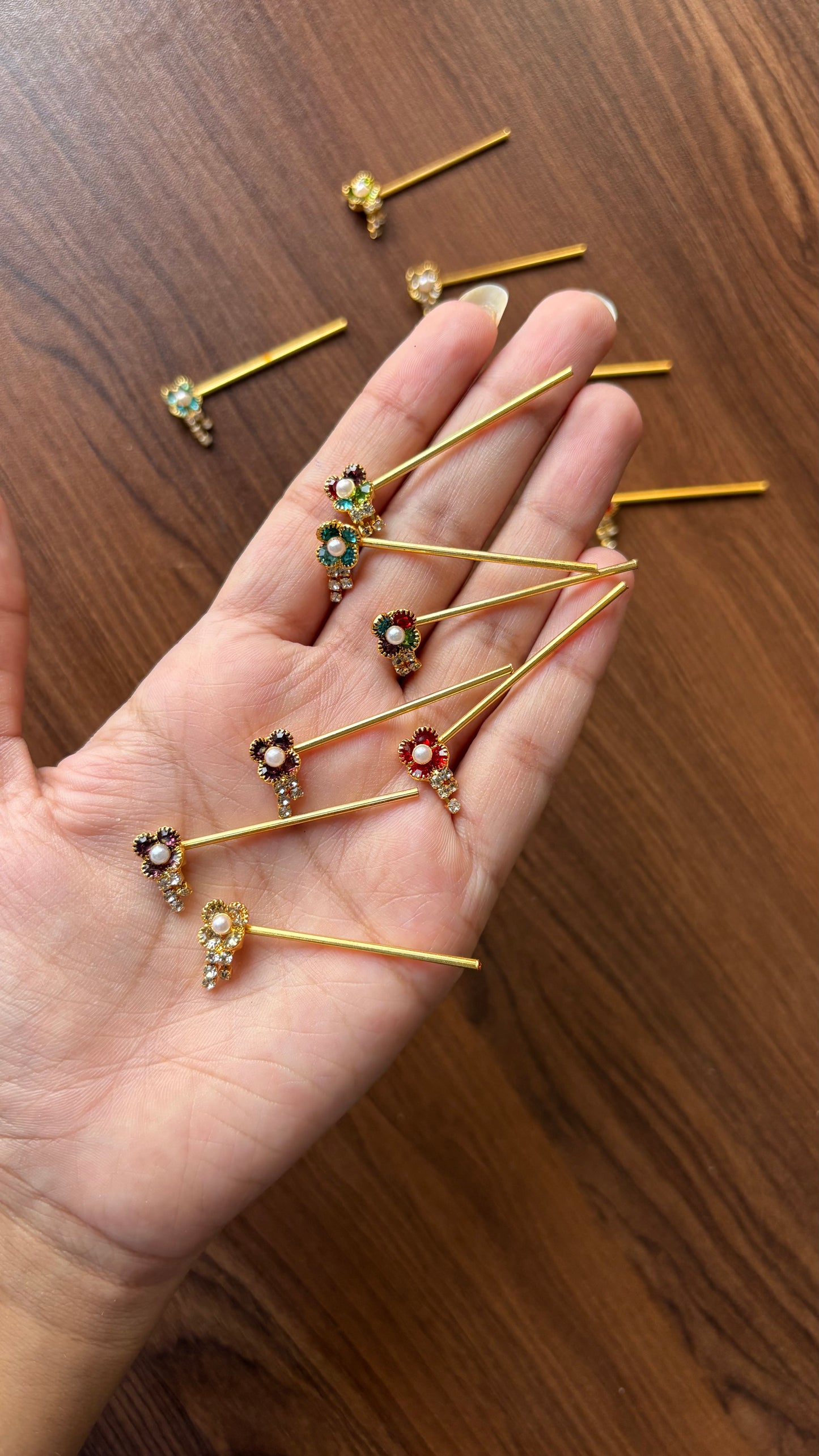 Bansuri Design Clove