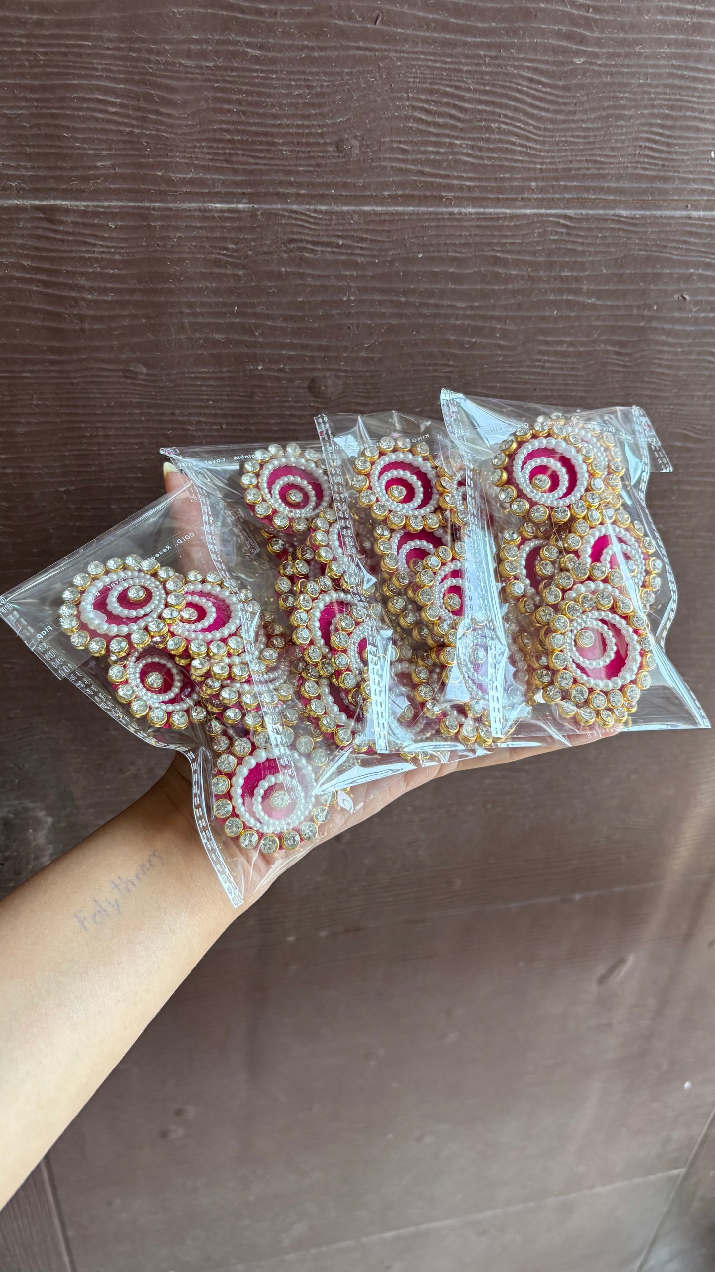 Hot Pink Circles (Pack of 10 Pieces)