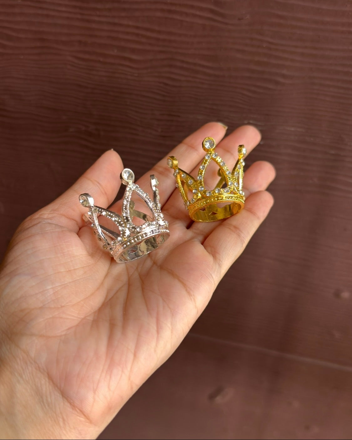 Crown - Laddu gopal & Radha Rani (Size 2,3,4)