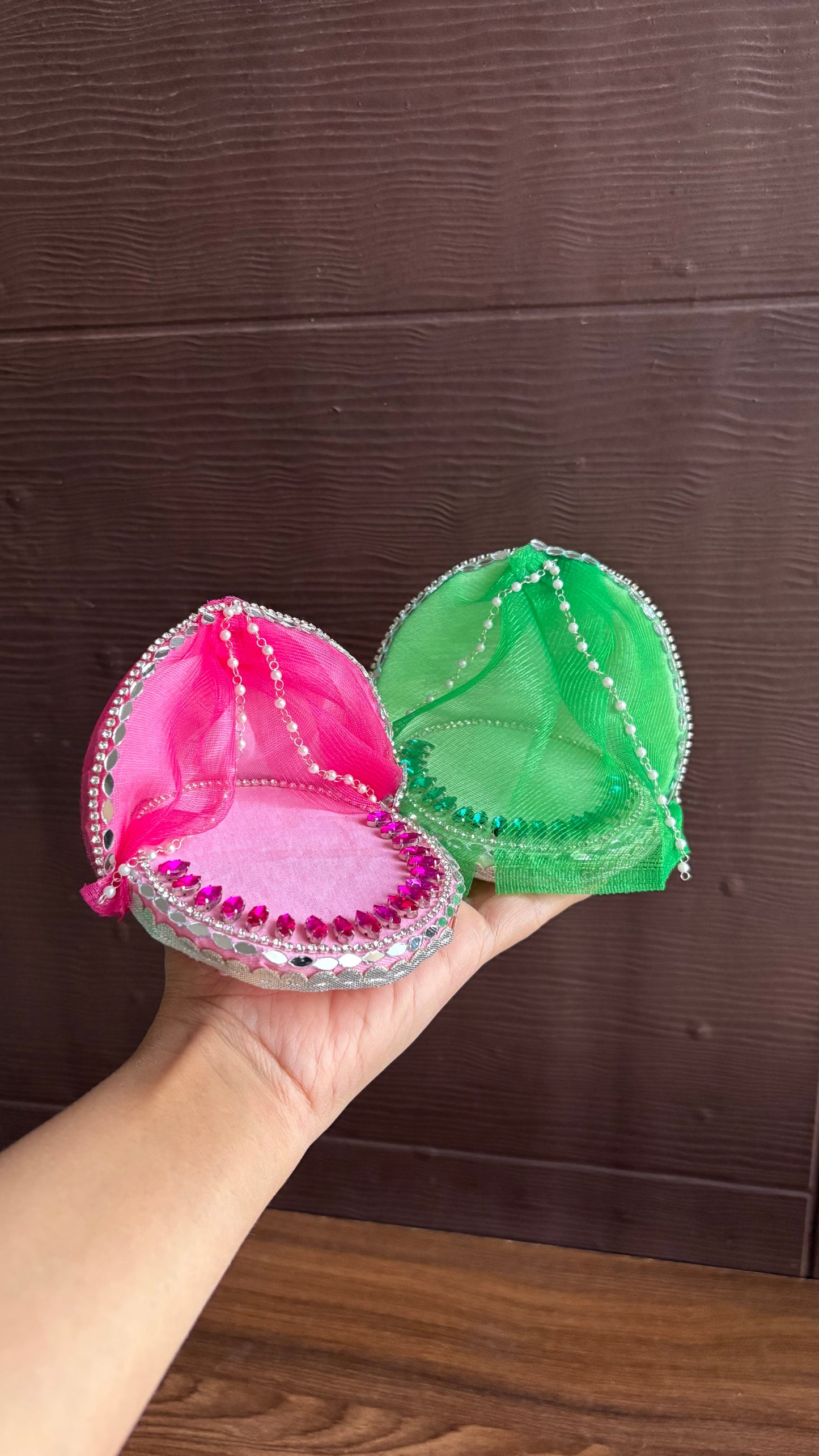 Gopu & Khushi ka Araam Kaksh Singhasan (Handcrafted) Last 2 pieces left