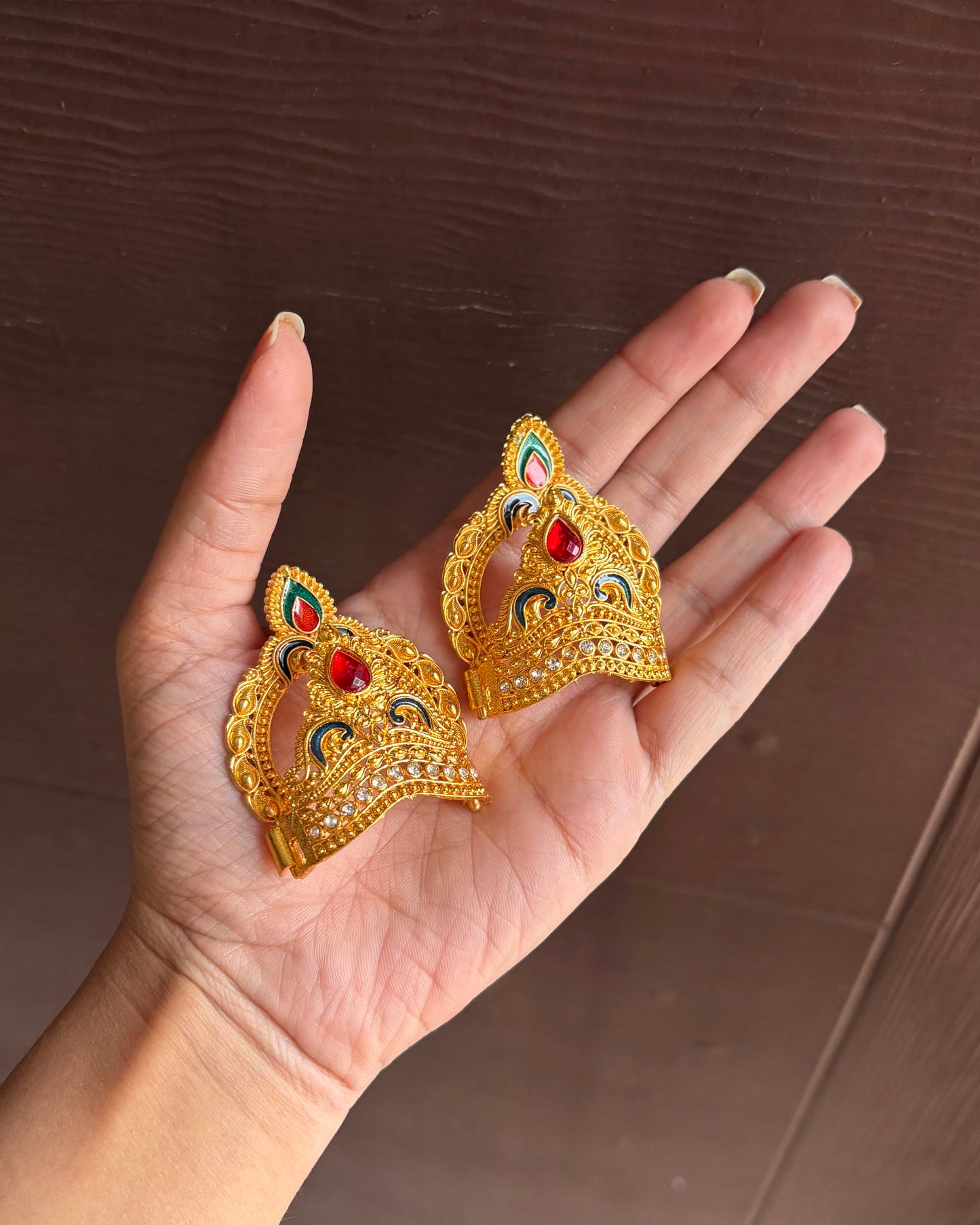 Dwarkadhish Golden Mukut for Laddu gopal (Size 5,6,7) D1