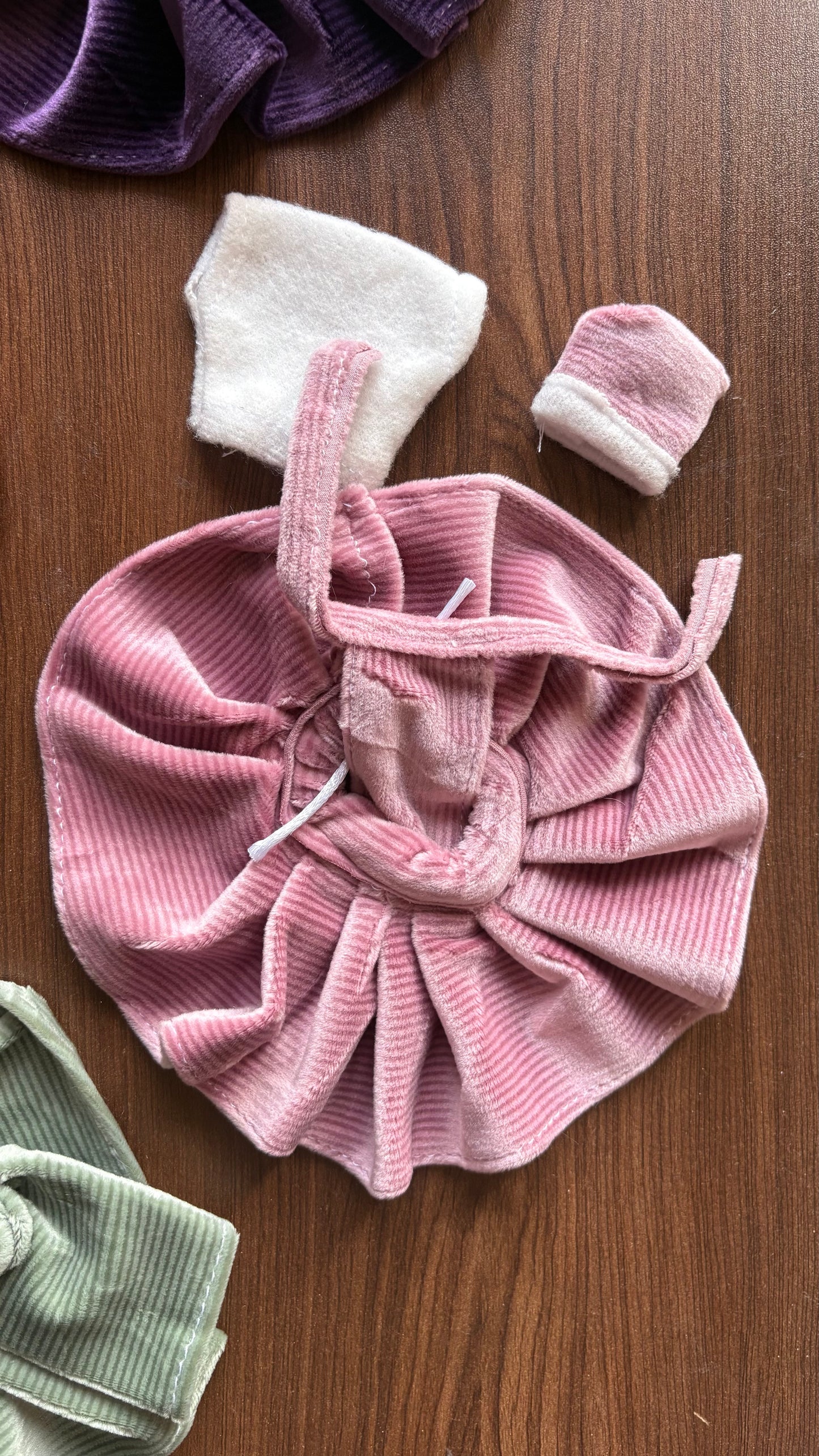 Warm Frock Seude Size 6,7 (Super Soft )