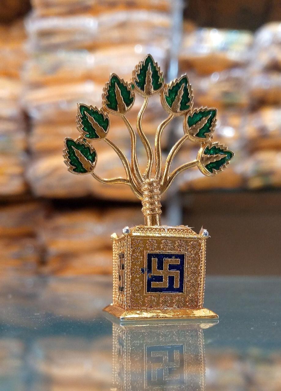 Golden Tulsi Gamla Toy Square for Laddu Gopal
