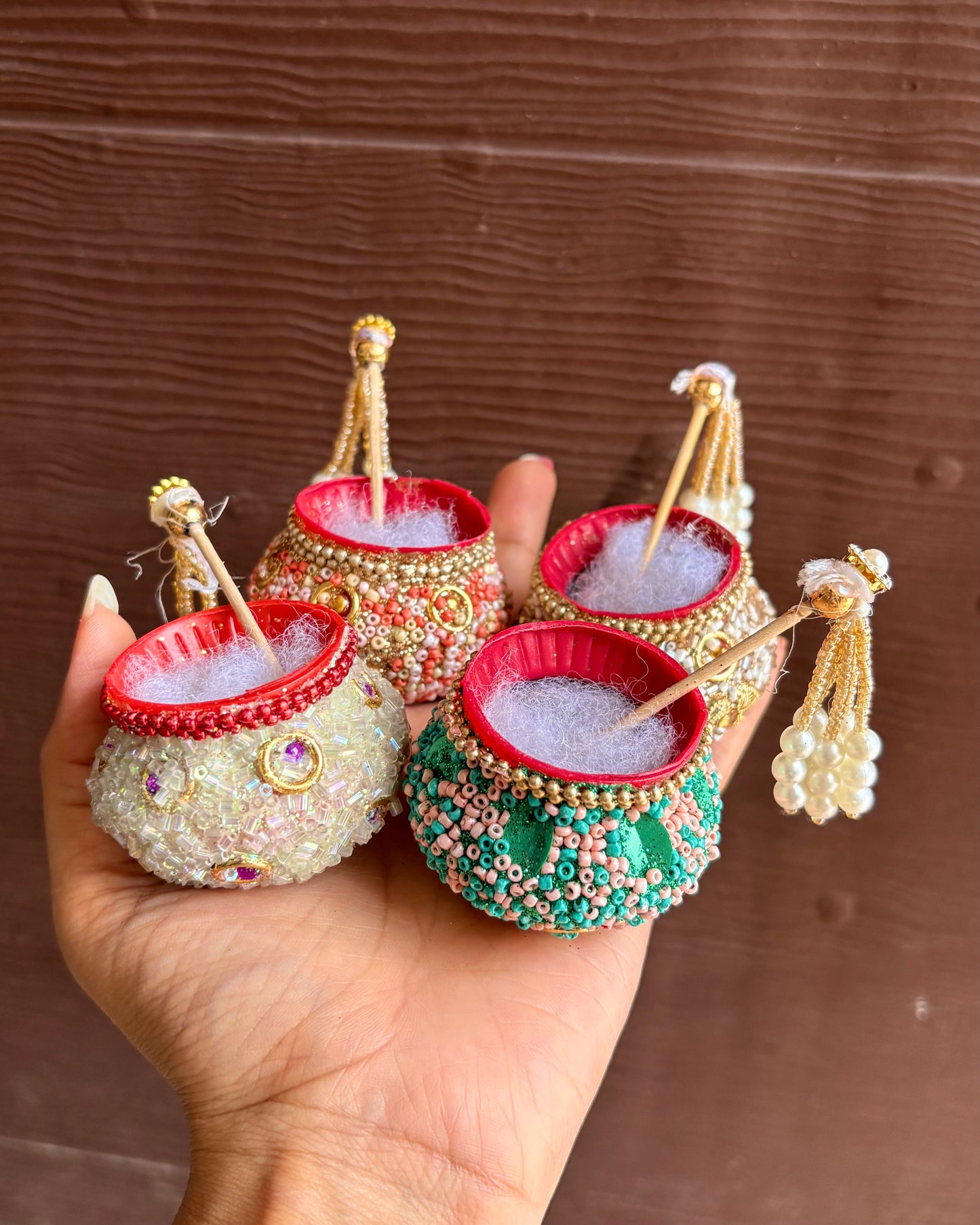 Maakhan Matki (Glittery Beaded) Janmashtami Special 💛
