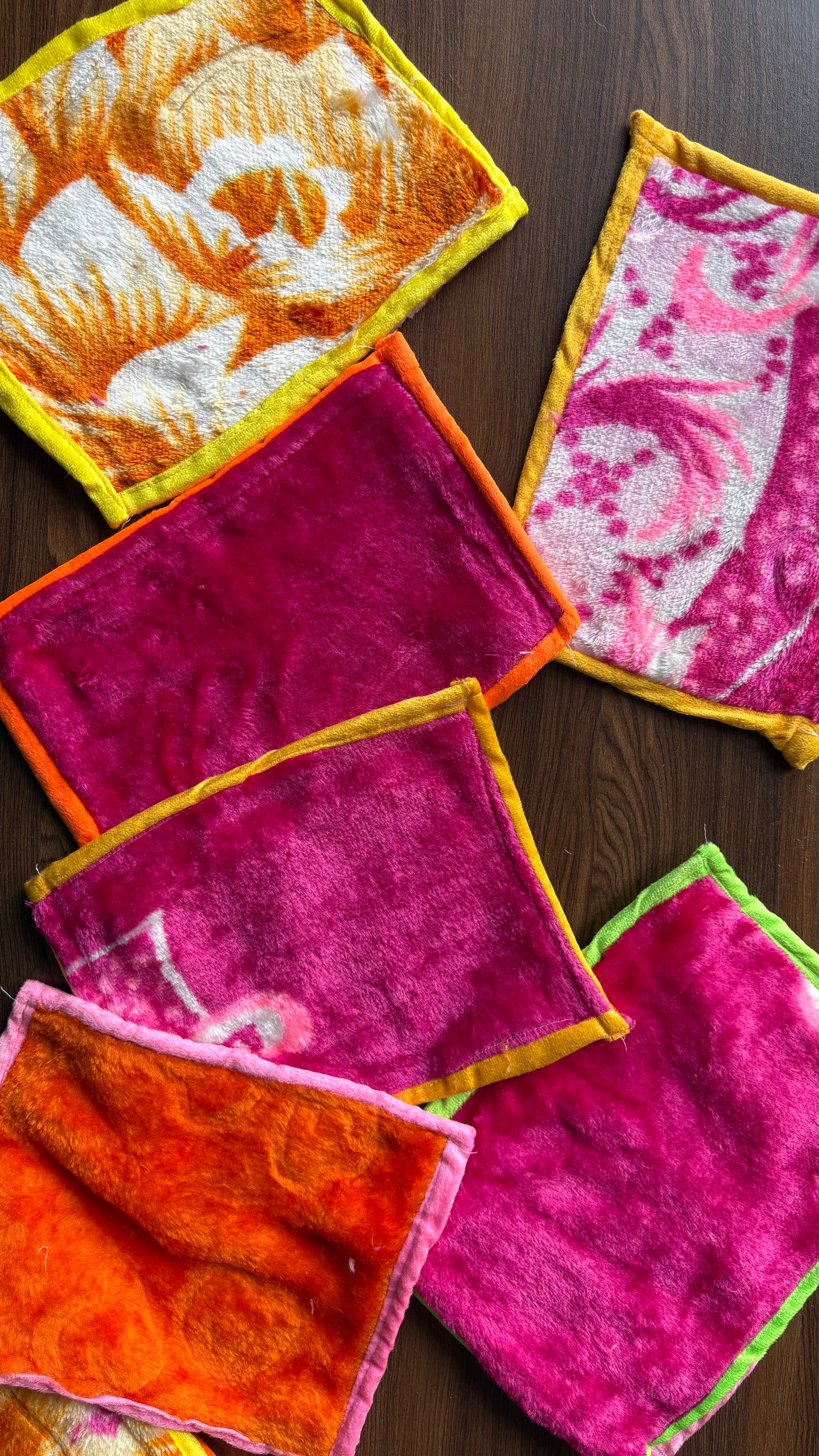 Ladoogopal Warm Fur Blanket (Kambal) Size 4,5,6