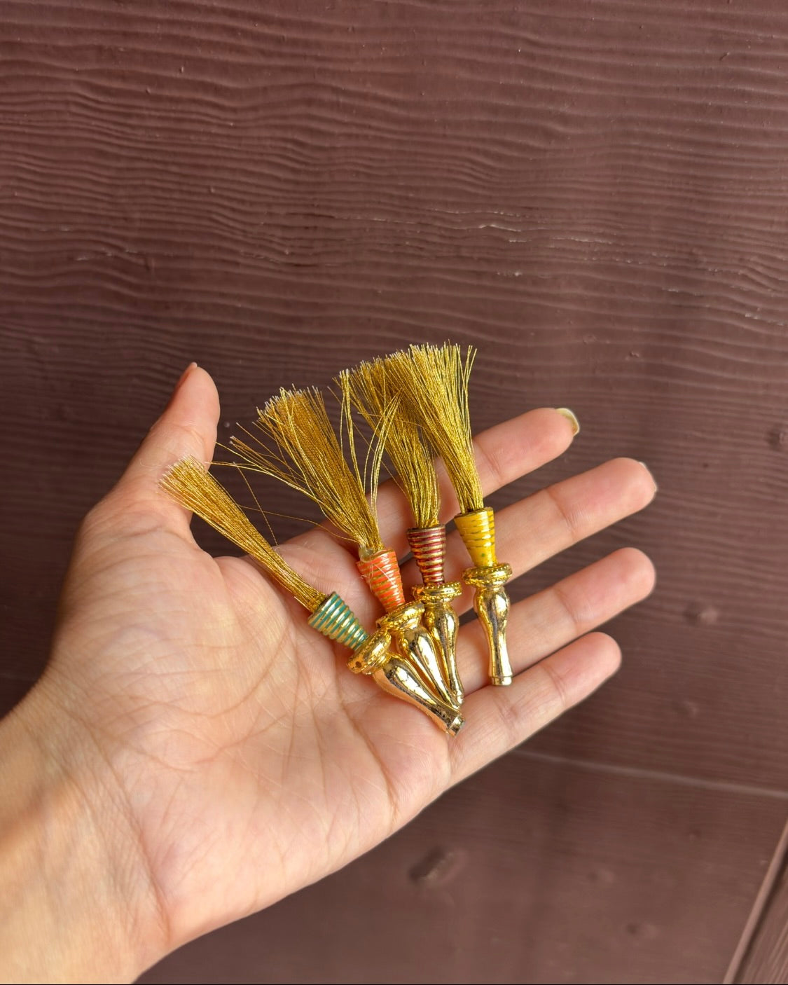 Royal Chawar for laddu Gopal ji ( Hawa dene ke liye)