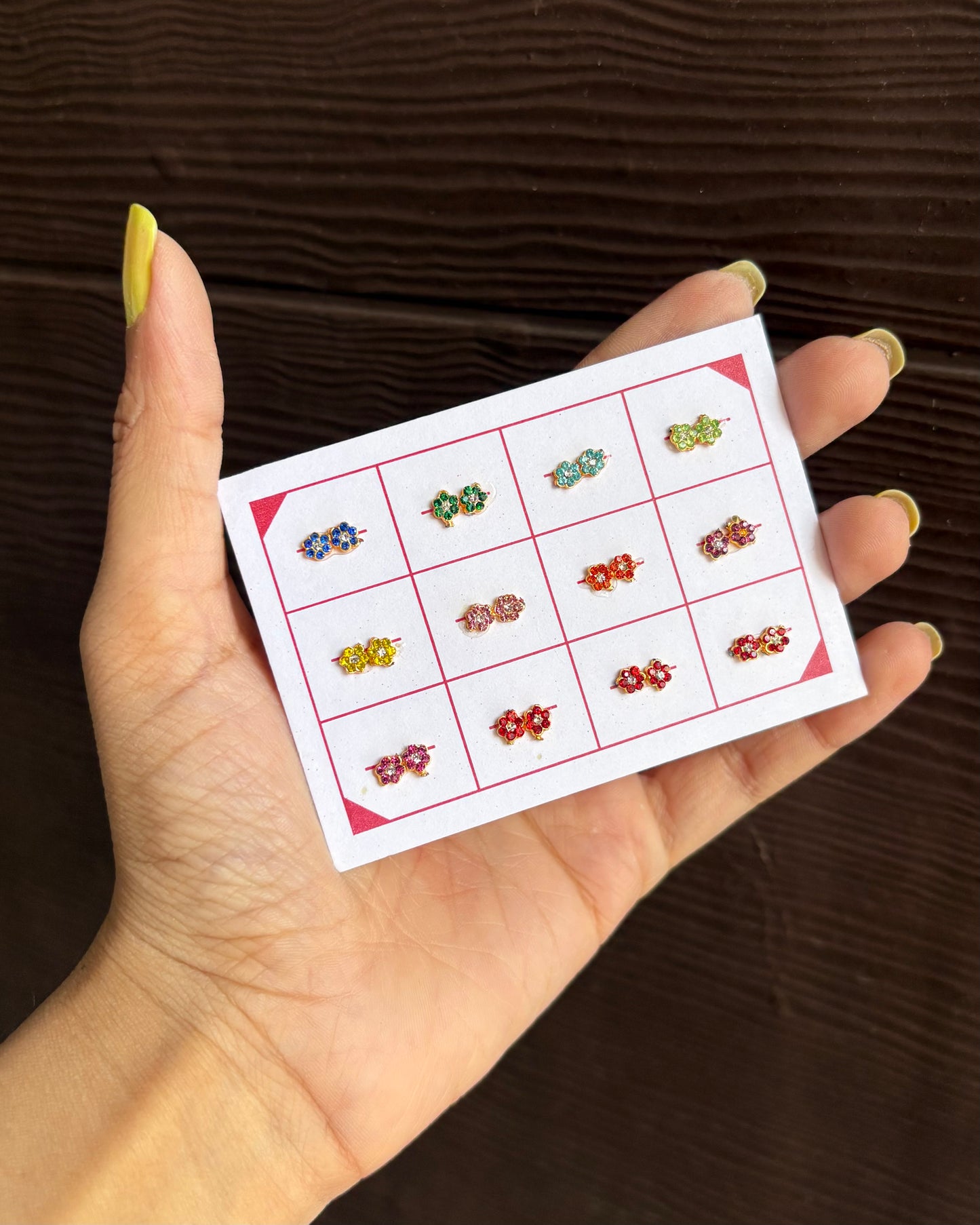 Tiny Floral paste earrings D8