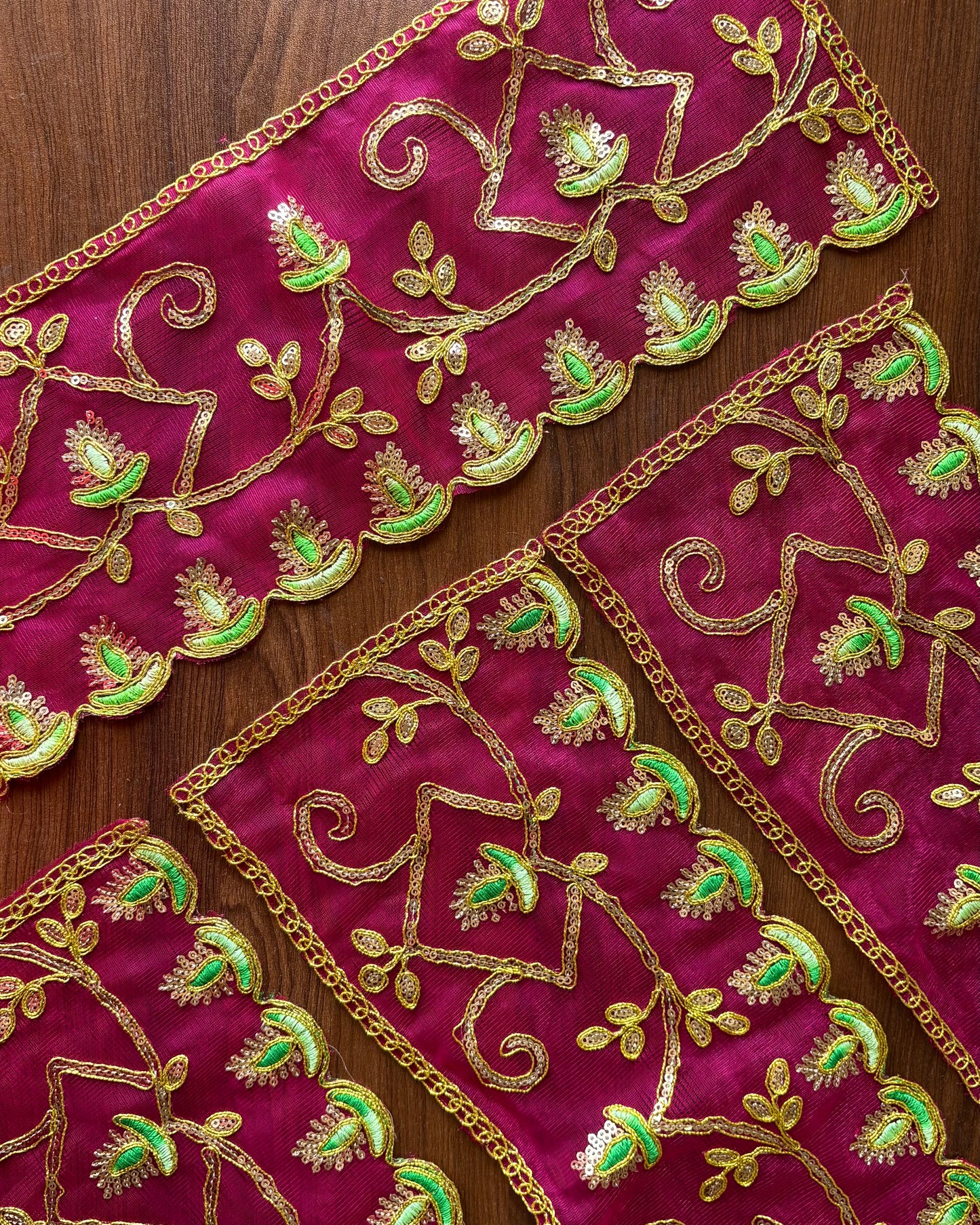 Magenta Net Chunni (Radha Rani) 🩷