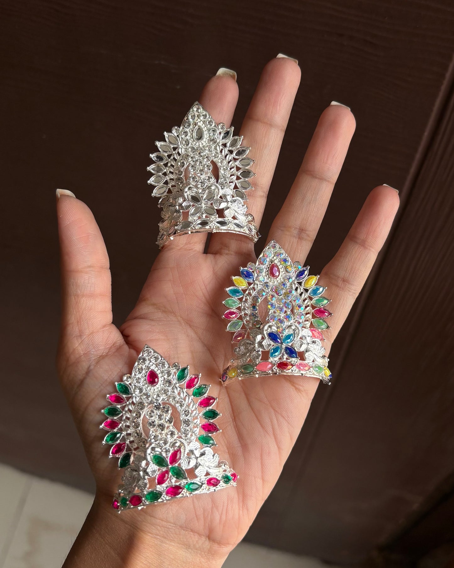 Harivansh Royal Silver Mukut (Size 5,6,7,8) D3