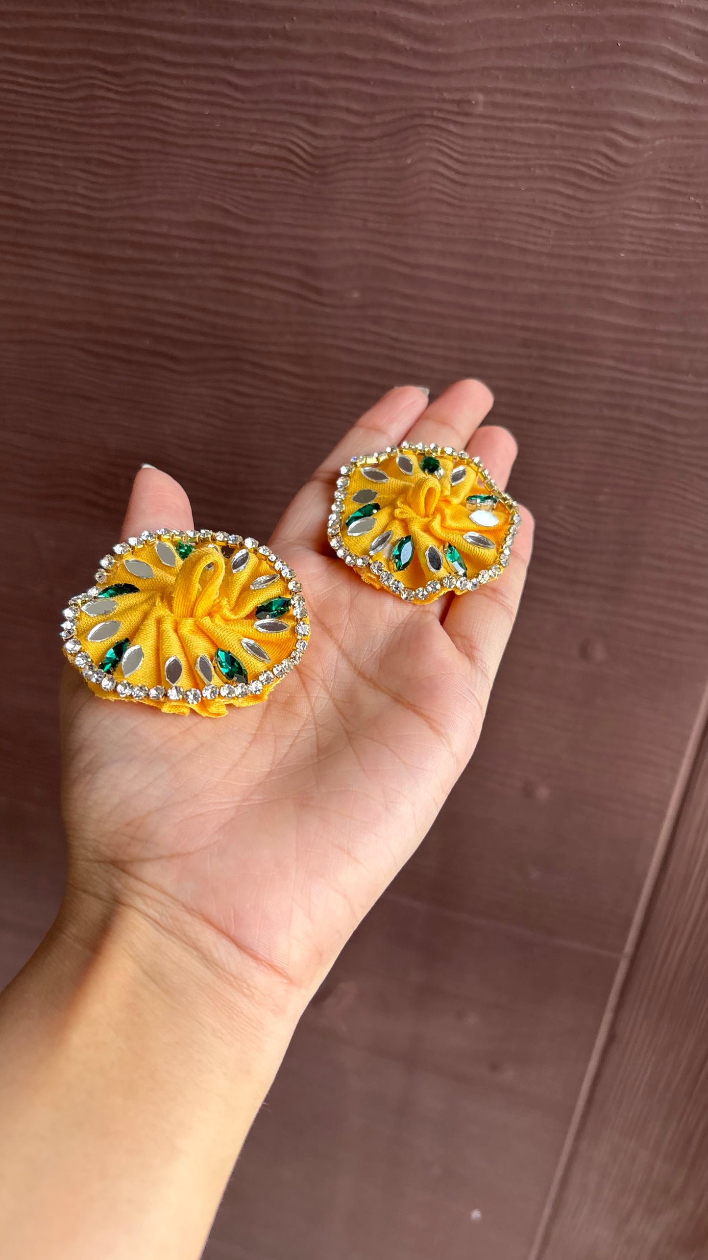 Khushi Yellow & Green Emerald 💛💚 Designer Frock 1 piece