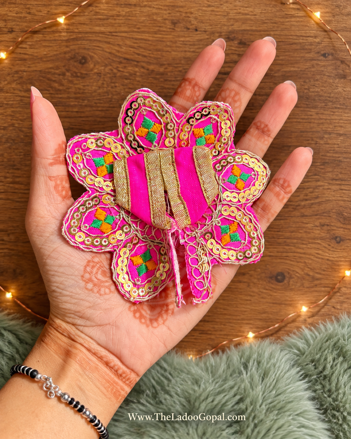 Phulkari Petal Poshak Laddu Gopal 🌼 (Size 0)