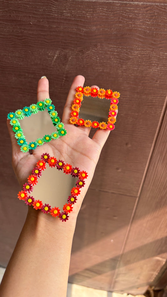 Mirror Square Floral D6