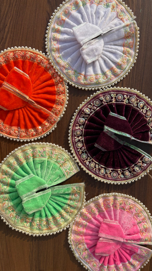 Premium Velvet Poshak for Ladoogopal Size-3,4