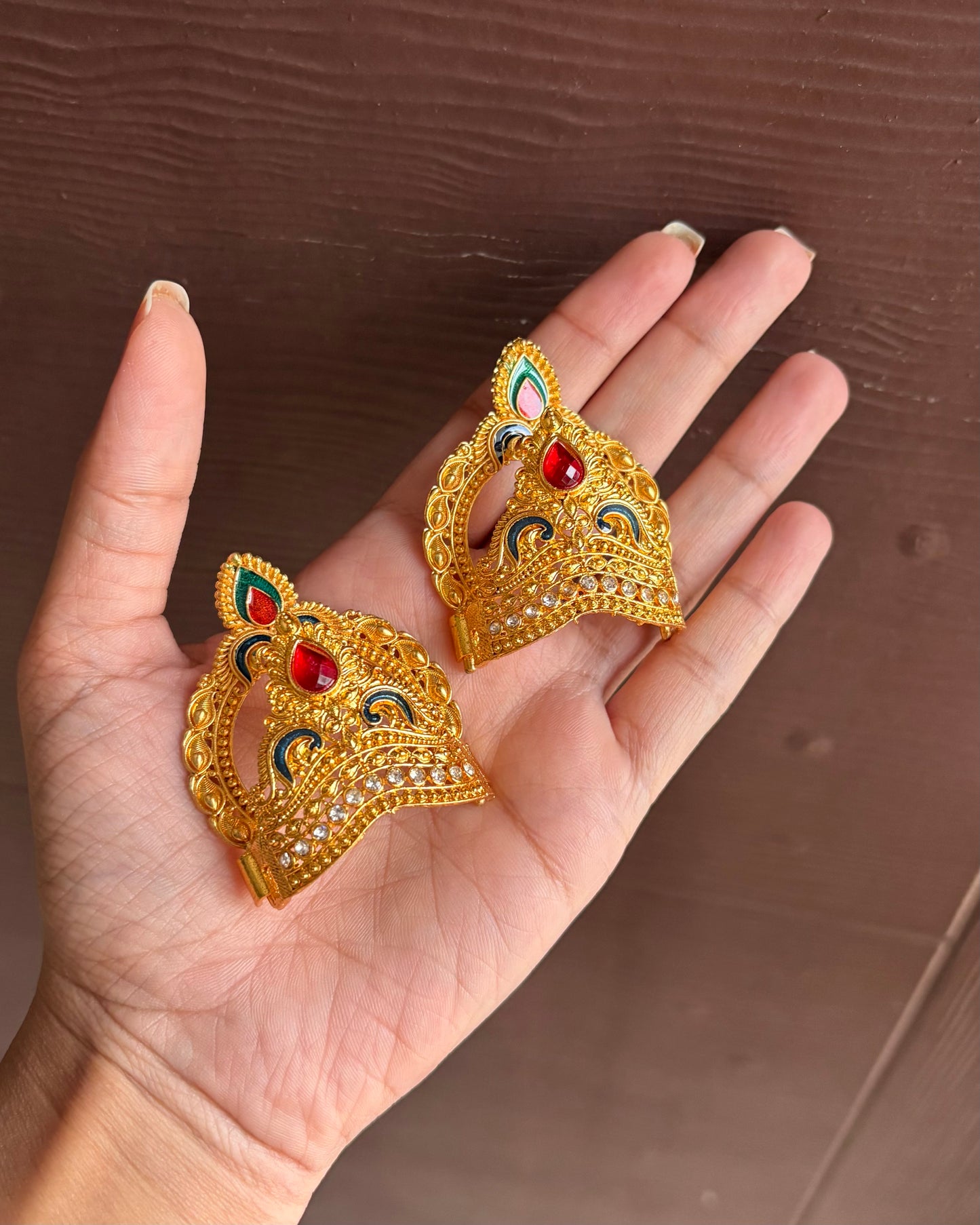 Dwarkadhish Golden Mukut for Laddu gopal (Size 5,6,7) D1