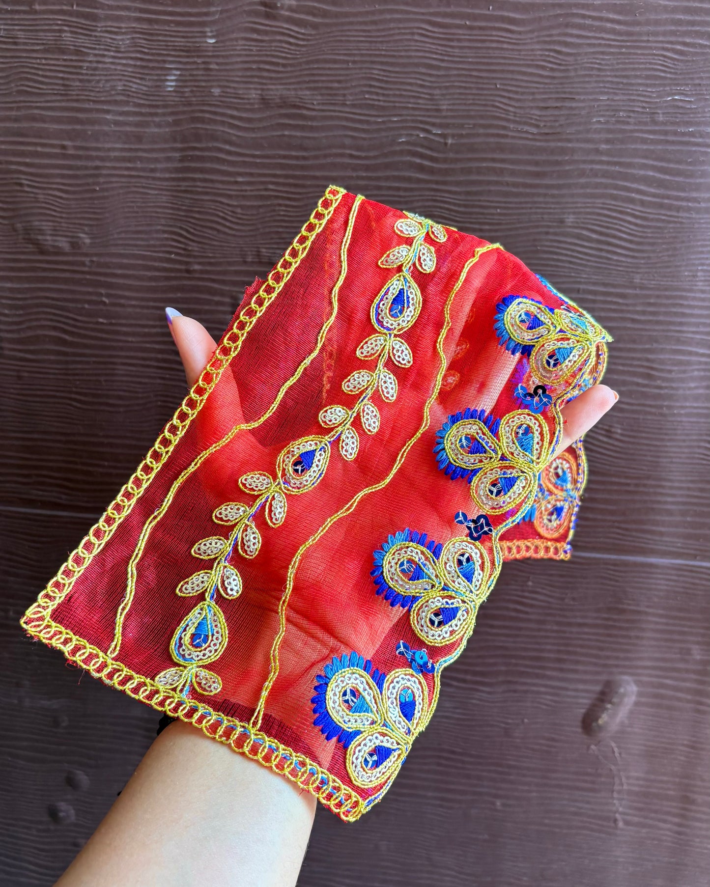 Red- Blue Net Chunni (Radha Rani) ❤️