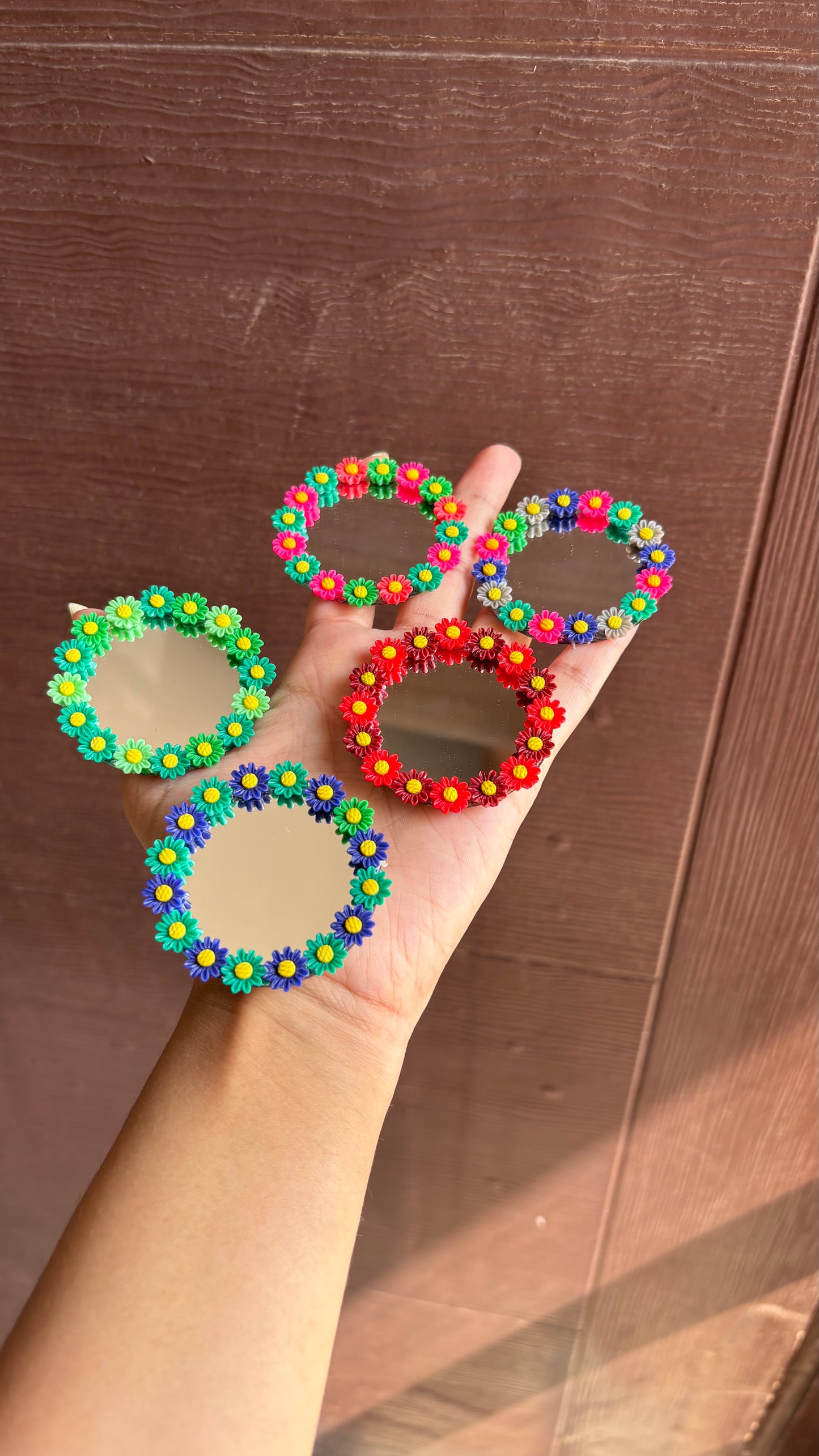 Round Floral Mirrors D2
