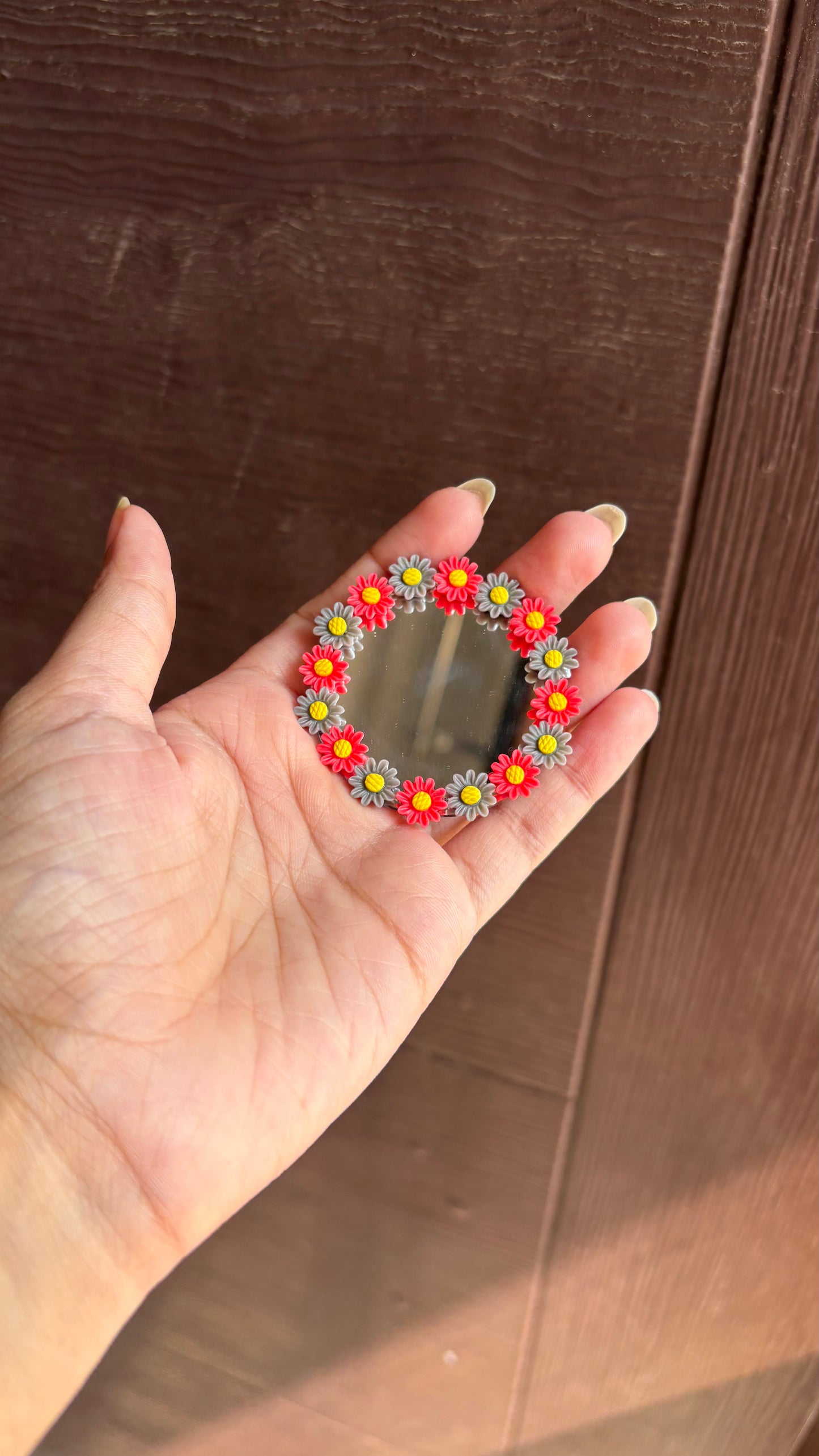 Round Floral Mirrors D2