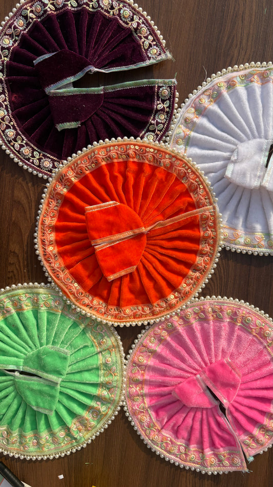 Premium Velvet Poshak for Ladoogopal Size 6