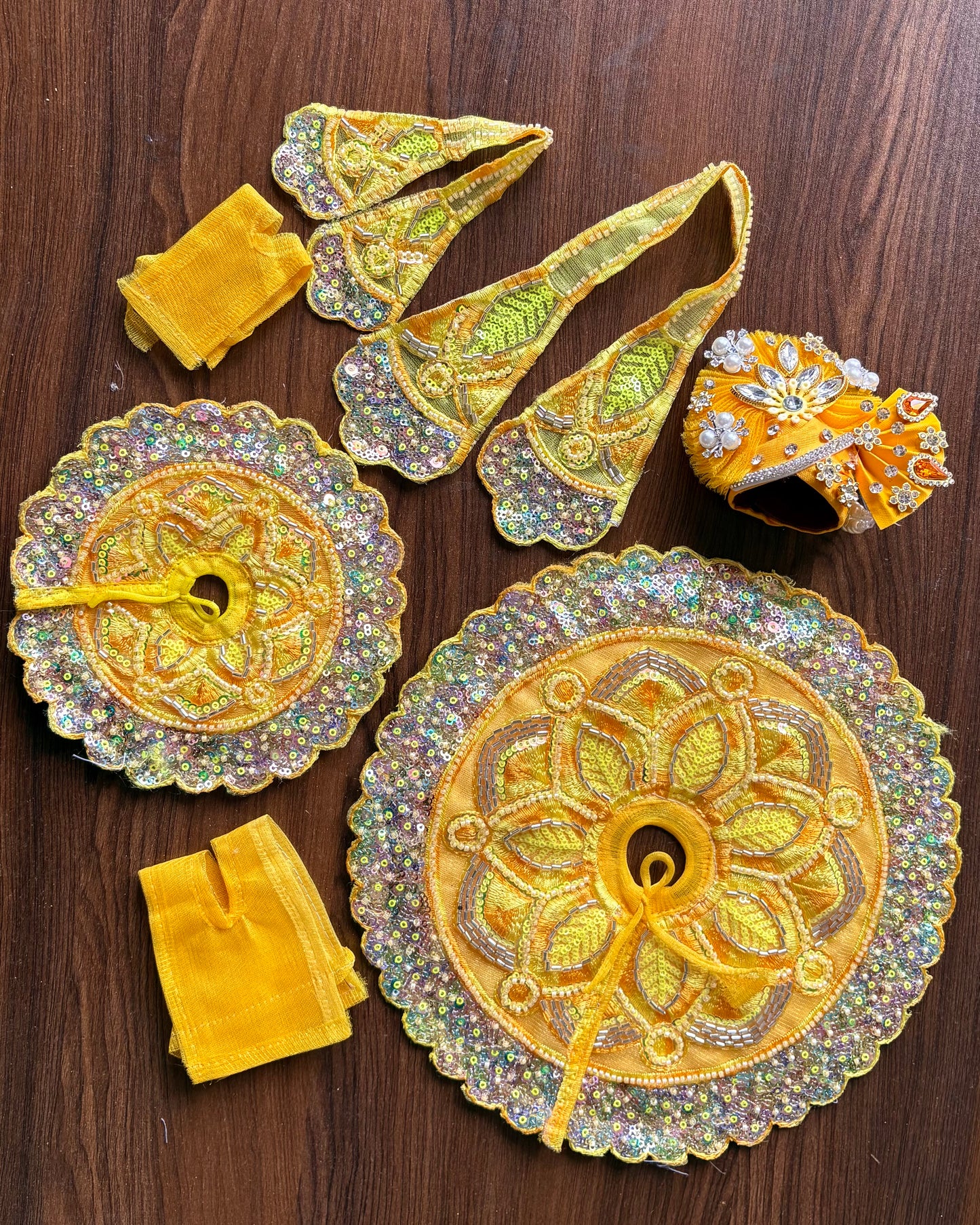 Janmashtami Special 💛 for Laddu Gopal + Mukut (Designer Frock) (4pc set) 💛