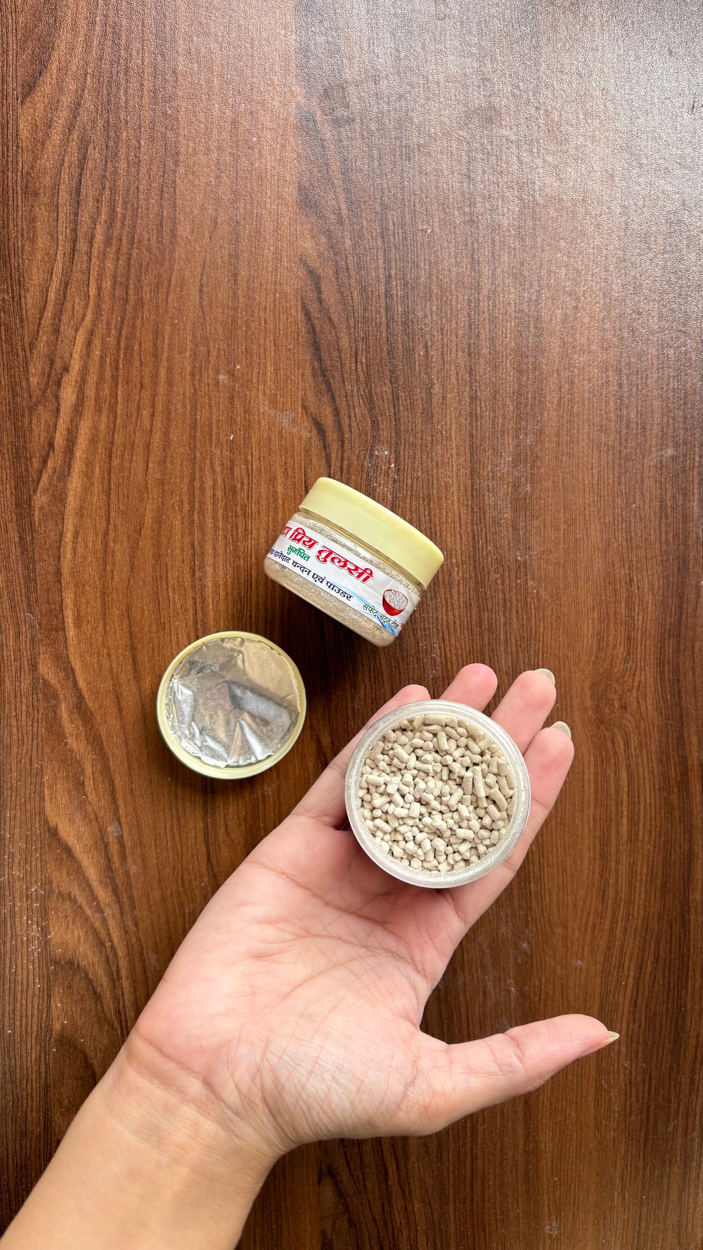 White Chandan 45gm Dibbi