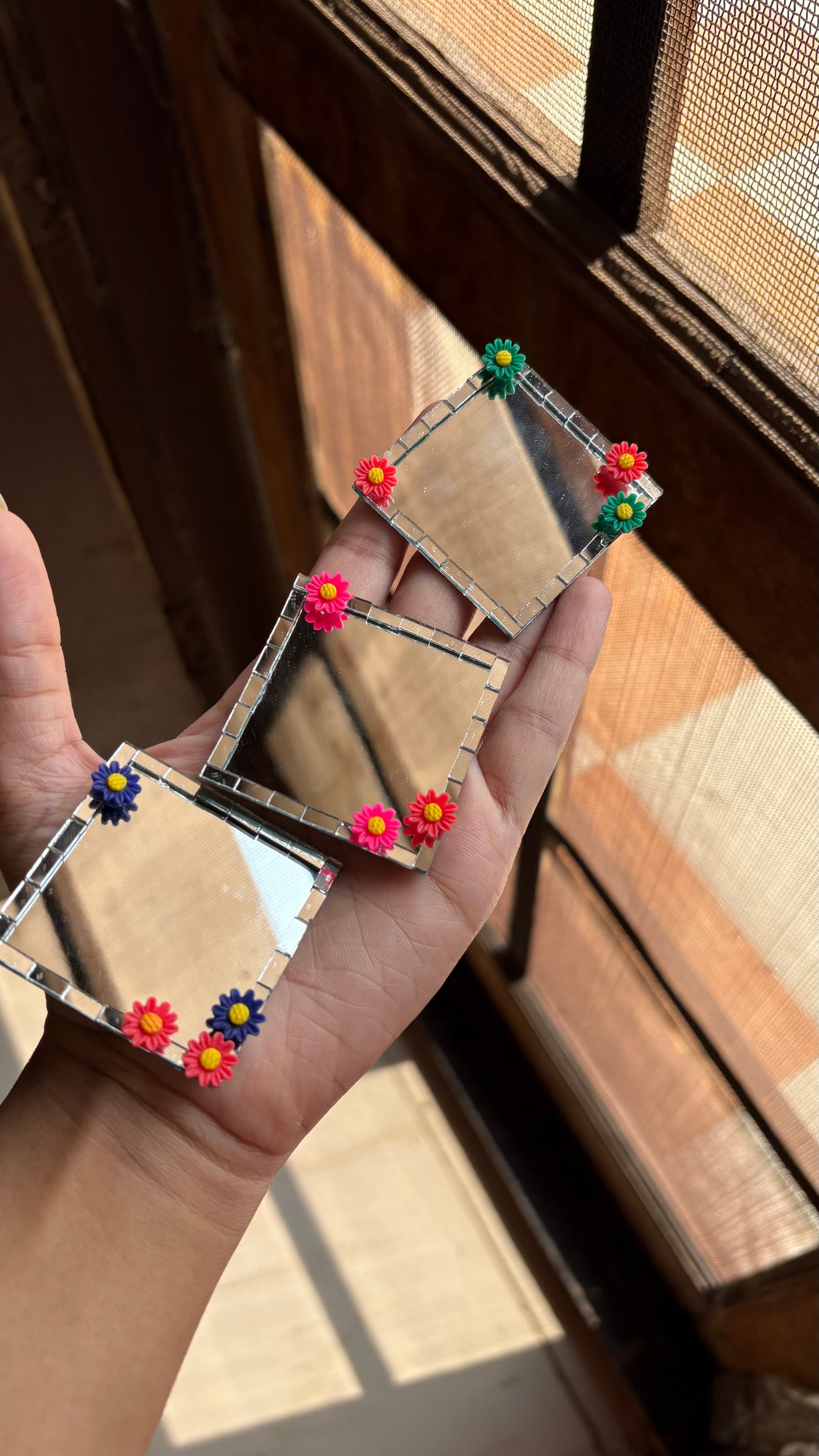 Square Mirror D1 🪞