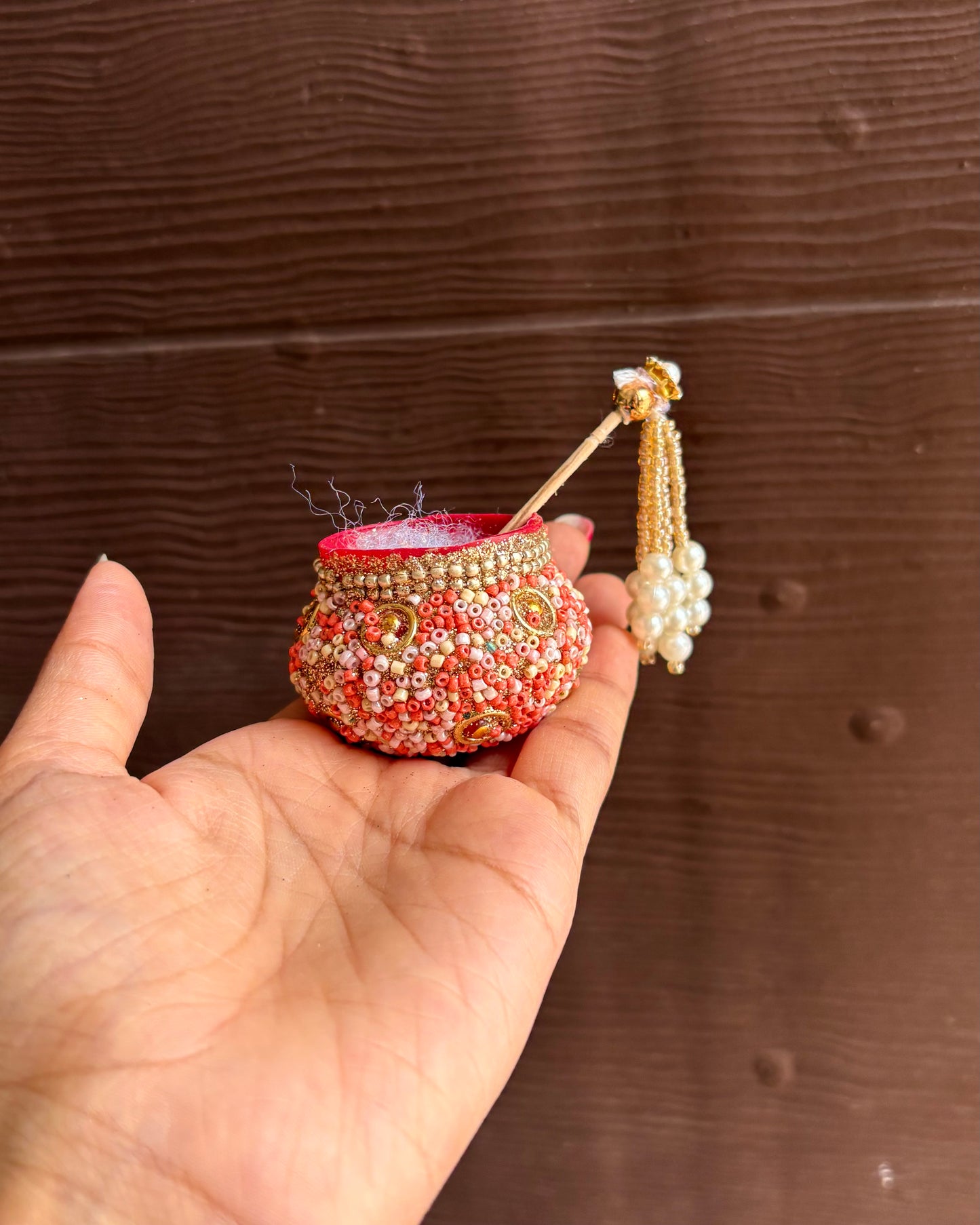 Maakhan Matki (Glittery Beaded) Janmashtami Special 💛