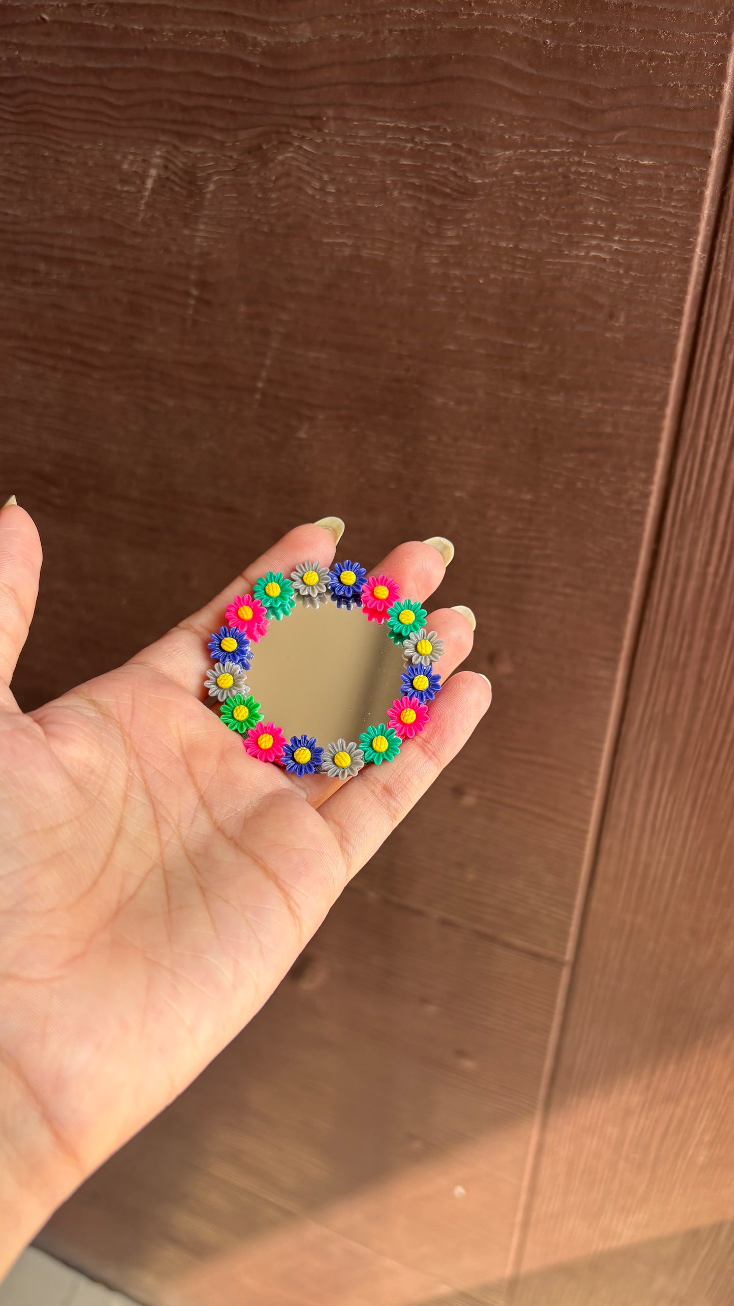 Round Floral Mirrors D2