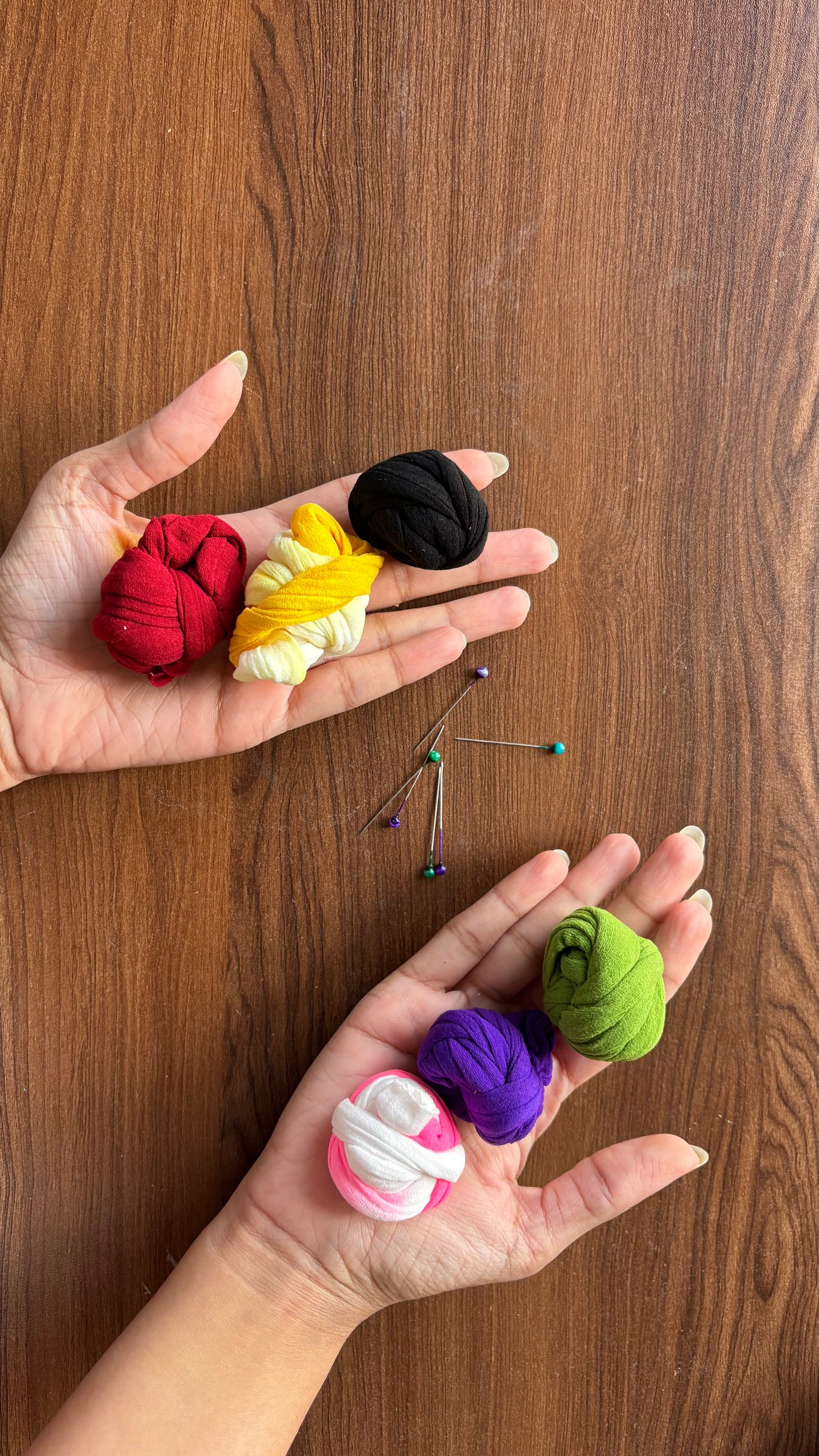 6pc Stockings for Pagdi (With Pins) Random Colors